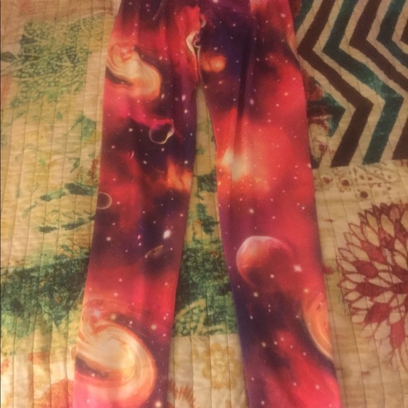 Galaxy leggings. - Picture 2 of 2